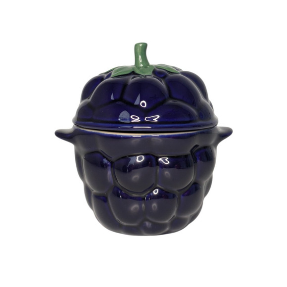 Le Creuset Petite Berry Casserole Set Blackberry Raspberry Blueberry Strawberry - Picture 15 of 16